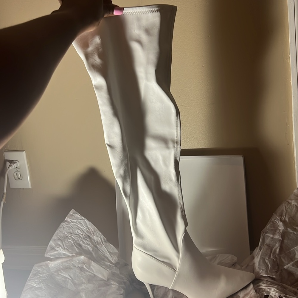 Jessica Simpson White Thigh High Boots - Size 12